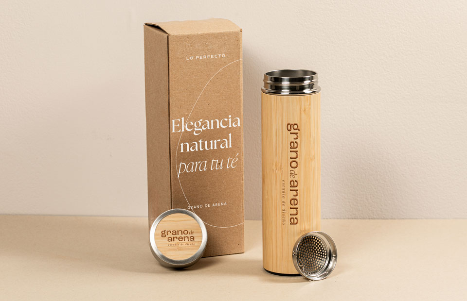 Termo bambú con infusor para té