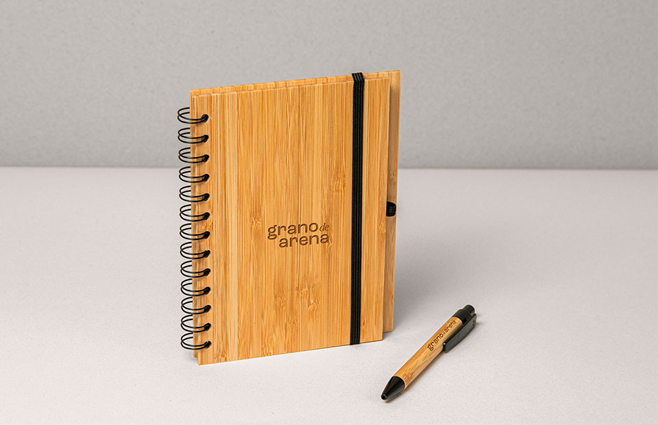Cuaderno en bambú