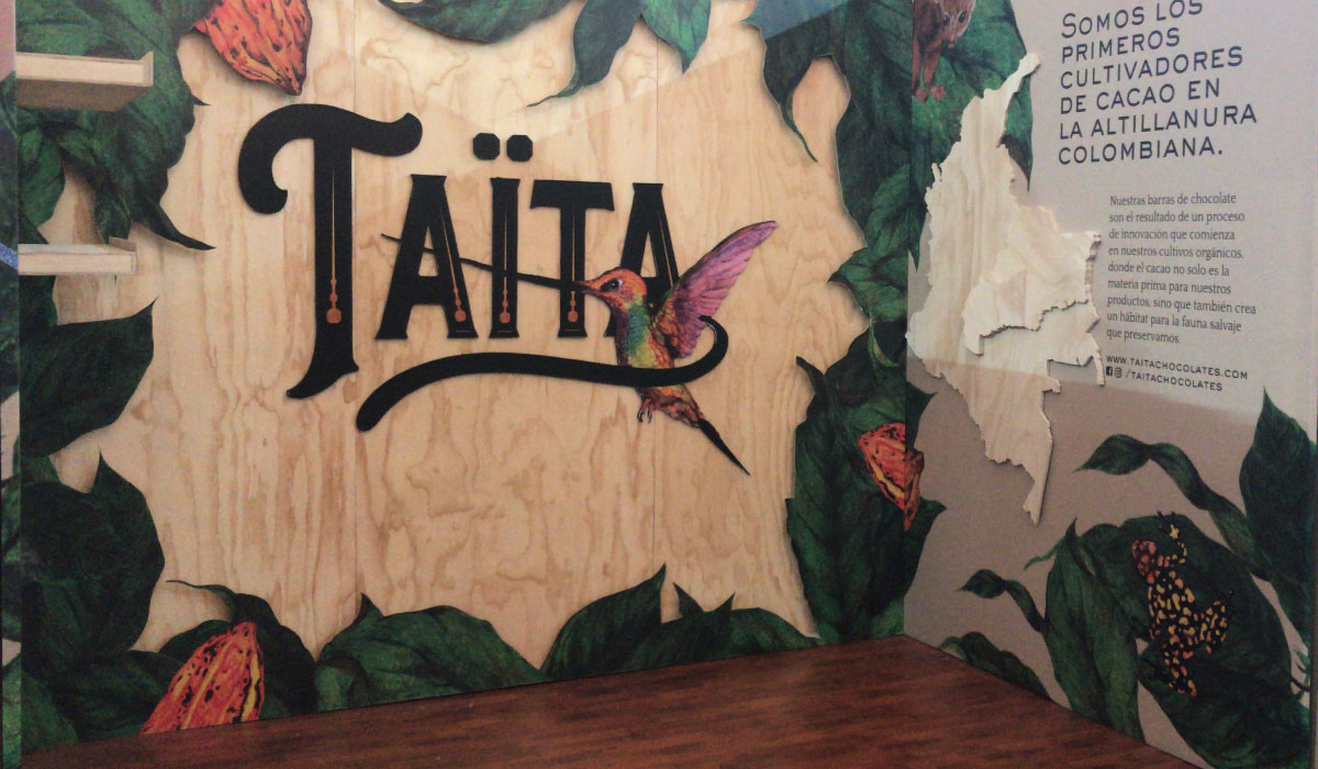 Diseño de Stand Buró - Taïta Diseño de Stand Buró - Taïta