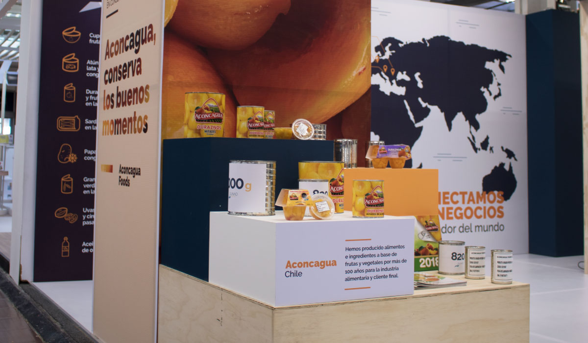 Rediseño de marca y stands ferias - Sunao Trading